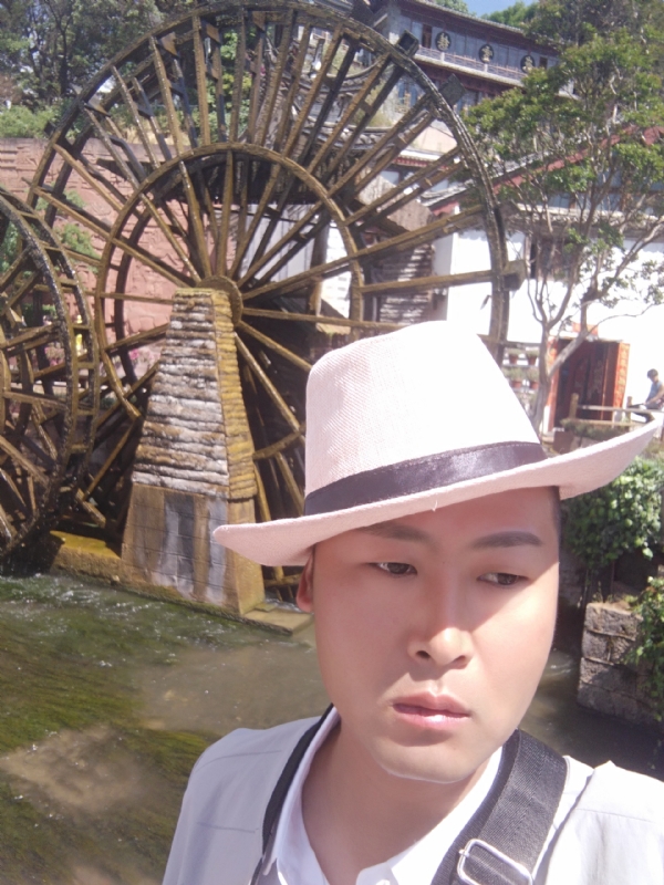 曲靖相亲的第一张照片--曲靖认干亲服务网